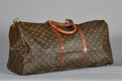 null LOUIS VUITTON, vintage. 
Sac " Keepall 60 " en toile monogram et cuir naturel,...