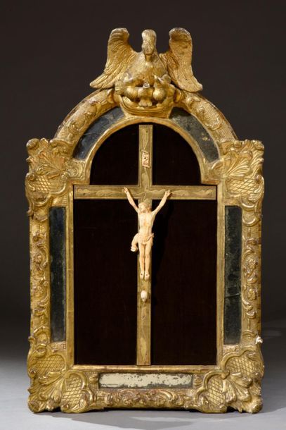 null Carved ivory Christ presented in a beautiful gilded wood frame with gilded pareclos...