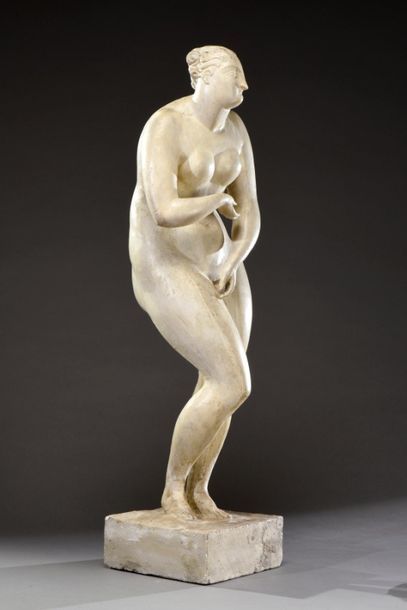 null Elie Nadelman (1882-1946).
Femme nue debout, 1908.
Plâtre patiné.
Signé et daté...