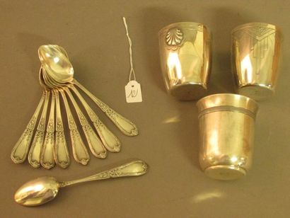 9 small spoons model ribbons and foliage,...