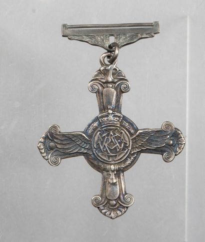 null Distinghish English Service Cross, very nice local manufacture "oversea" replacement...