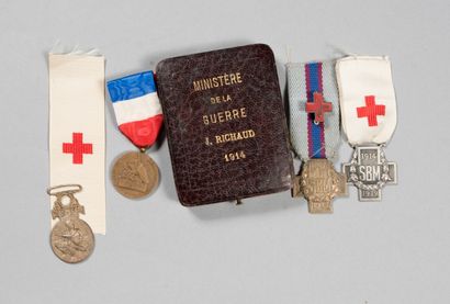 null France, 3 médailles Société de secours aux blessés, et une médaille du travail...
