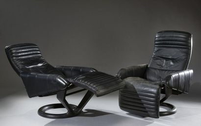 null Paire de fauteuils mécanique relax de Steen Ostergaard en cuir noir, piètement...