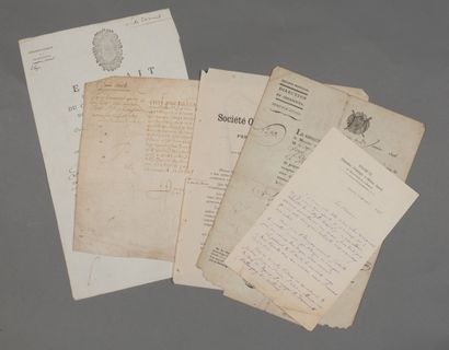 null Manche. 5 documents.

- Pièce signée par Cambarérès et Eschassériaux, 1 p. in-folio...
