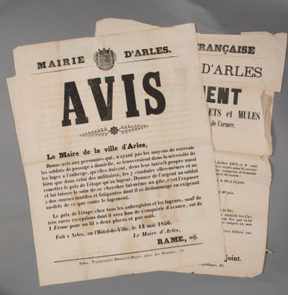 null Bouches-du-Rhône. 7 affiches du XIXe concernant la ville d'Arles, imprimées...