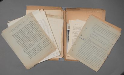 null [Stéphane Mallarmé]. Environ 100 lettres adressées à Henry Charpentier (1889-1952),...