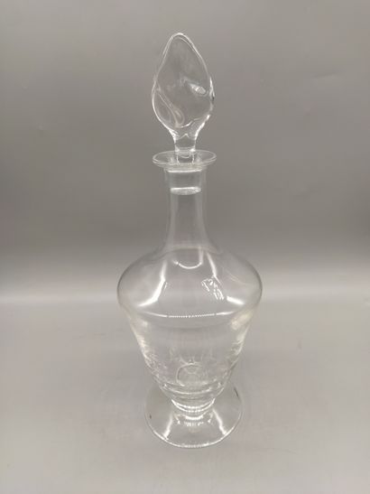 null DAUM 

Service set model " Orval ". Proofs in white crystal blown moulded and...