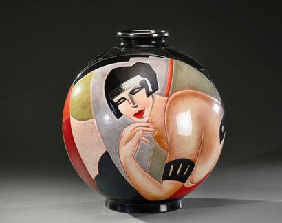 null ÉMAUX DE LONGWY & Stéphane GISCLARD (born 1966)

"Lisa". Spherical vase in polychrome...