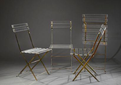 null Yionel Lebovici, 4 chaises en laiton doré et lattes de plexiglas, 

Circa 1970

Edition...