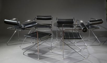 null Six chaises tubulaires en metal chromé et cuir dans le gout de Stefan Wewerka

H...