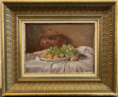 null Léon GARRAUD (1877-1961).

The grapes, the nuts and the pot.

Oil on cardboard.

Signed...
