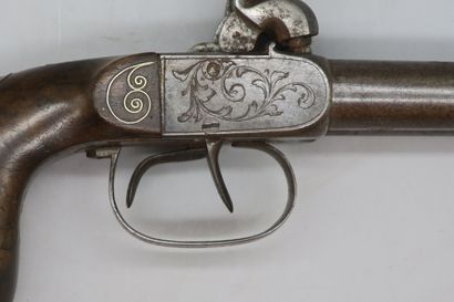 null Pistolet à coffre marqué PLOT A. (armurier à ST ETIENNE vers 1850 et spécialiste...