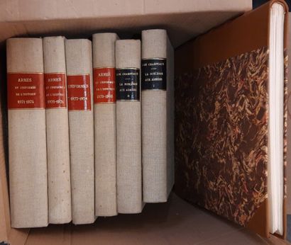null Revues Armes et uniformes de l'histoire, 4 volumes reliés de 1971-1980, Gazette...