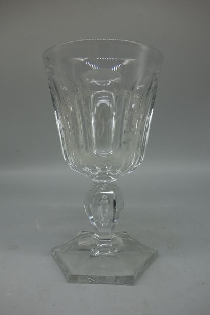 null Beautiful crystal glass, chalice with gadroons engraved with a monogram underlined...