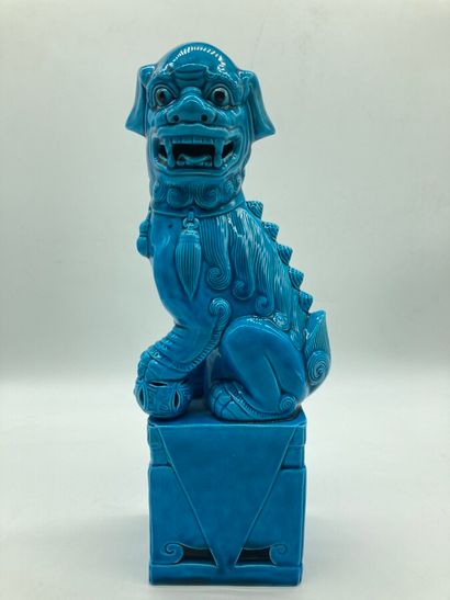 null FO DOG - CHIMERE. Porcelain subject with turquoise glaze. H. 29 cm