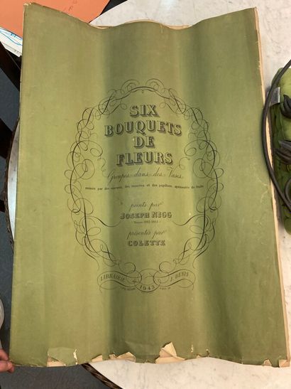 null Joseph NIGG (1782-1863) d'après. 

Bouquets de fleurs groupés dans des vases...