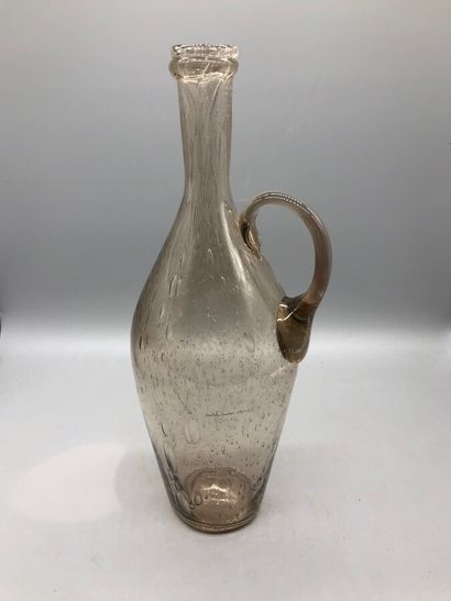 null BIOT ? 

Bottle with handles, in bubble glass 

H. 37 cm