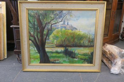 null An oil on canvas signed R. Peyrache. Village in Provence. 55 x 66 cm.