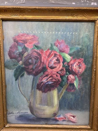 null École moderne, Bouquet de roses. 

Dessin aquarellé. 

A vue 45,5 x 37 cm.