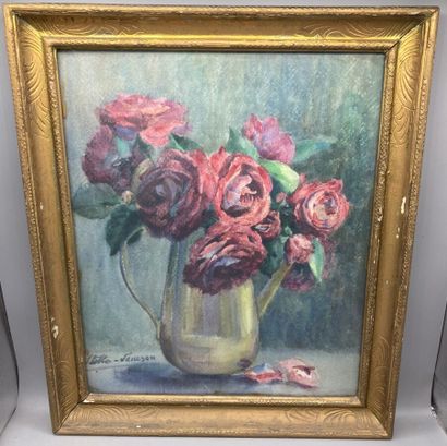 null École moderne, Bouquet de roses. 

Dessin aquarellé. 

A vue 45,5 x 37 cm.