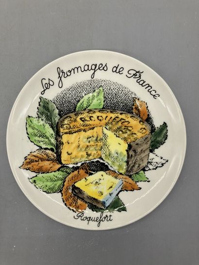 null GIEN - Deux séries de 6 assiettes en faience fine: les fromages de France et...