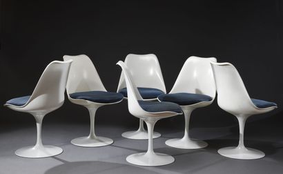 Suite of 6 TULIPE chairs by EERO SAARINEN,...