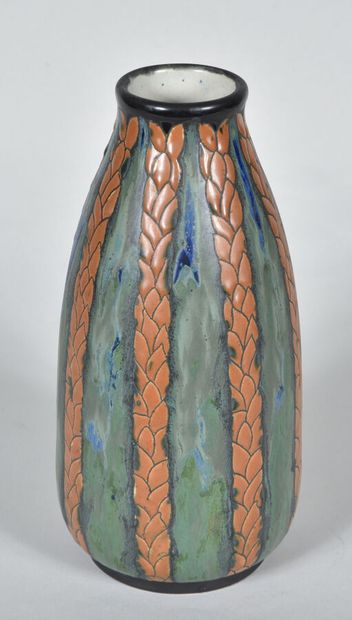 null Maurice DUFRENE (1876-1955) - LA MAITRISE & KERAMIS (céramiste)

Vase en céramique,...