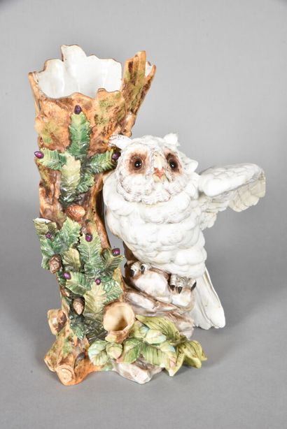 null Richard ECKERT (attributed to)

Owl in polychrome enamelled porcelain (small...