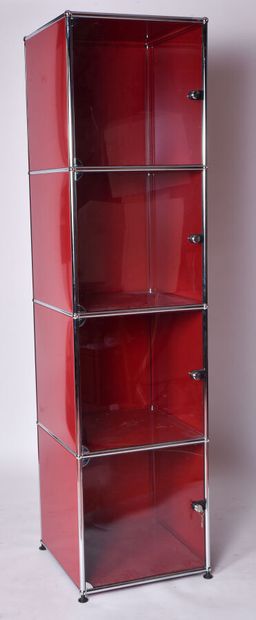 null USM HALLER storage column in red lacquered metal with 4 glass doors.

Circa...