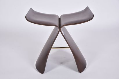 null Stool in curved rosewood plywood, Butterfly model by SORI YANAGI for VITRA.

Circa...
