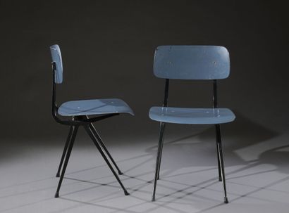 Deux chaises FRISO KRAMER édition CIRKEL...