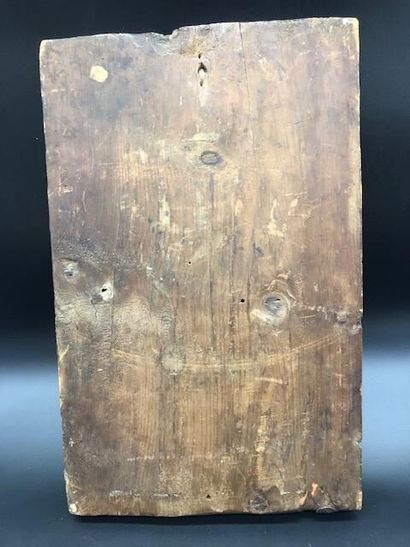  Panneau en bois sculpté figurant une Piéta. 
Fin du XVIème siècle. 
52 x 33 cm....