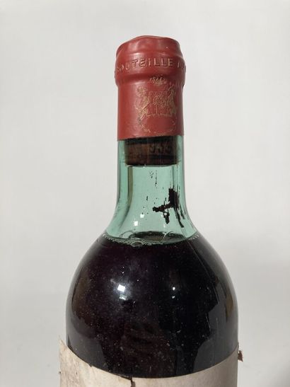 null 1 B CHÂTEAU MOUTON ROTHSCHILD (T.L.B.-; e.a; stamped capsule and cork with apparent...