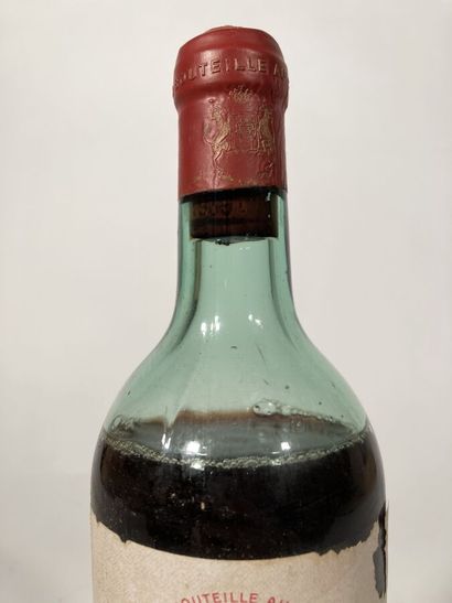 null 1 B CHÂTEAU MOUTON ROTHSCHILD (M.E.-; e.t.a; c.c. light at top; stamped cap...