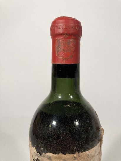 null 1 B CHÂTEAU MOUTON ROTHSCHILD (H.E.; a.o.; some capsule marks; cork and capsules...