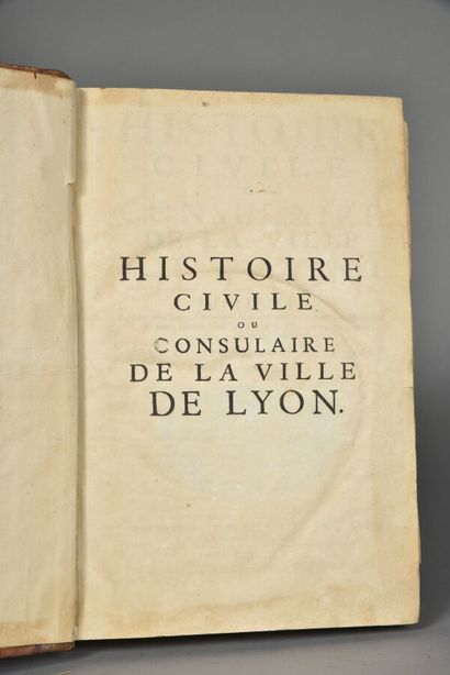 null MENESTRIER Claude François.HISTOIRE CIVILE OU CONSULAIRE DE LA VILLE DE LYON,...