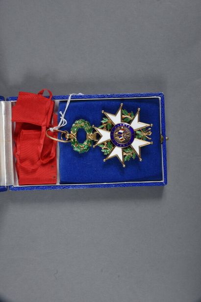 null ORDRE de la LEGION D'HONNEUR. 4°REPUBLIQUE. Croix de commandeur, modèle de luxe,...