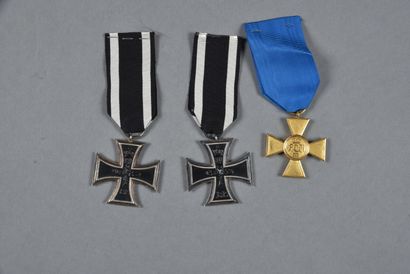  ALLEMAGNE/PRUSSE. Croix de fer 1914(2), croix de 25 ans de service, lot de 3.