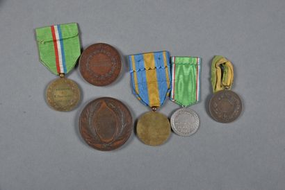 null FRANCE. Médailles civiles, dont 2 attribuées, lot de 6.