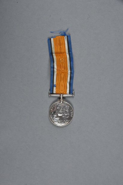  ANGLETERRE. Médaille commémorative de la 1°Guerre, att. « 1420.Pte.P.ALDBRIDGE....