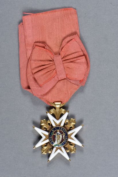 null Ordre militaire de SAINT LOUIS, croix de chevalier LOUIS XVI, sans boule, centres...