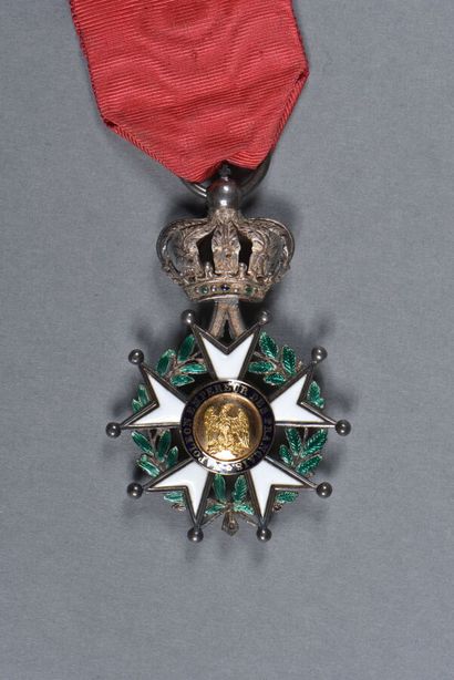 null ORDRE DE LA LEGION D'HONNEUR. SECOND EMPIRE. Croix de chevalier, modèle de bijouterie...