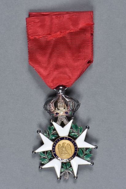 null ORDRE de la LEGION D'HONNEUR. SECOND EMPIRE. Croix de chevalier, argent (tête...