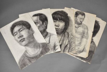null YU PING (école chinoise contemporaine).

Un ensemble de 12 portraits chinois.

Pierre...
