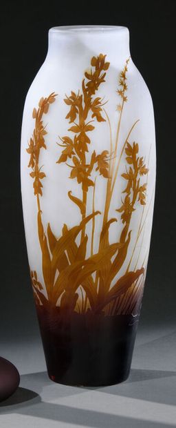 null ETABLISSEMENTS GALLE (1904 - 1936) 

Vase ovoïde légèrement épaulé et petit...