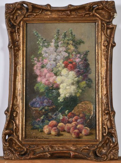 null Eugène CLAUDE (1841-1922).

Composition de fleurs et fruits.

Huile sur panneau.

Signé...