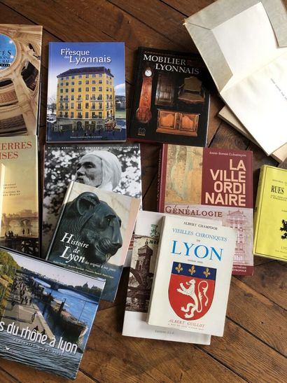null Lot de livres sur la ville de Lyon. 

"Lyon conté par les médailles, Morand...