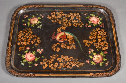 null Two trays in painted sheet metal decorated with flowers and birds. 

Napoleon...