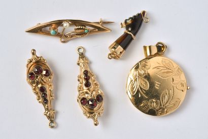 null Lot de petits bijoux-débris d'or 18K(750/00) pour 10,6 gr et 14K (585/00) pour...