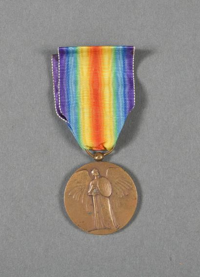 null France. Médaille INTERALLIEE, mod. de PAUTOT MATTEI.